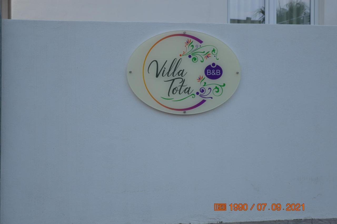 Bed And Breakfast Villa Tota Catanzaro Bagian luar foto